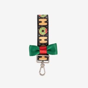 ISO of the 3 Harvey’s bow keychains shown